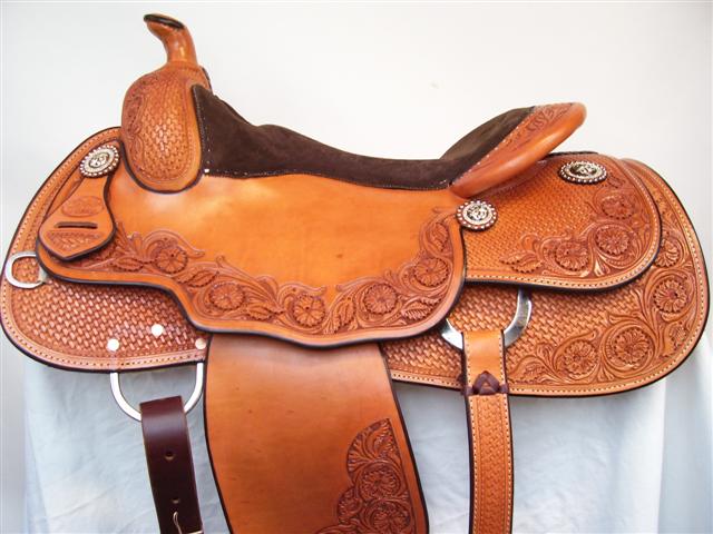 Used Saddle:- Image Number:0